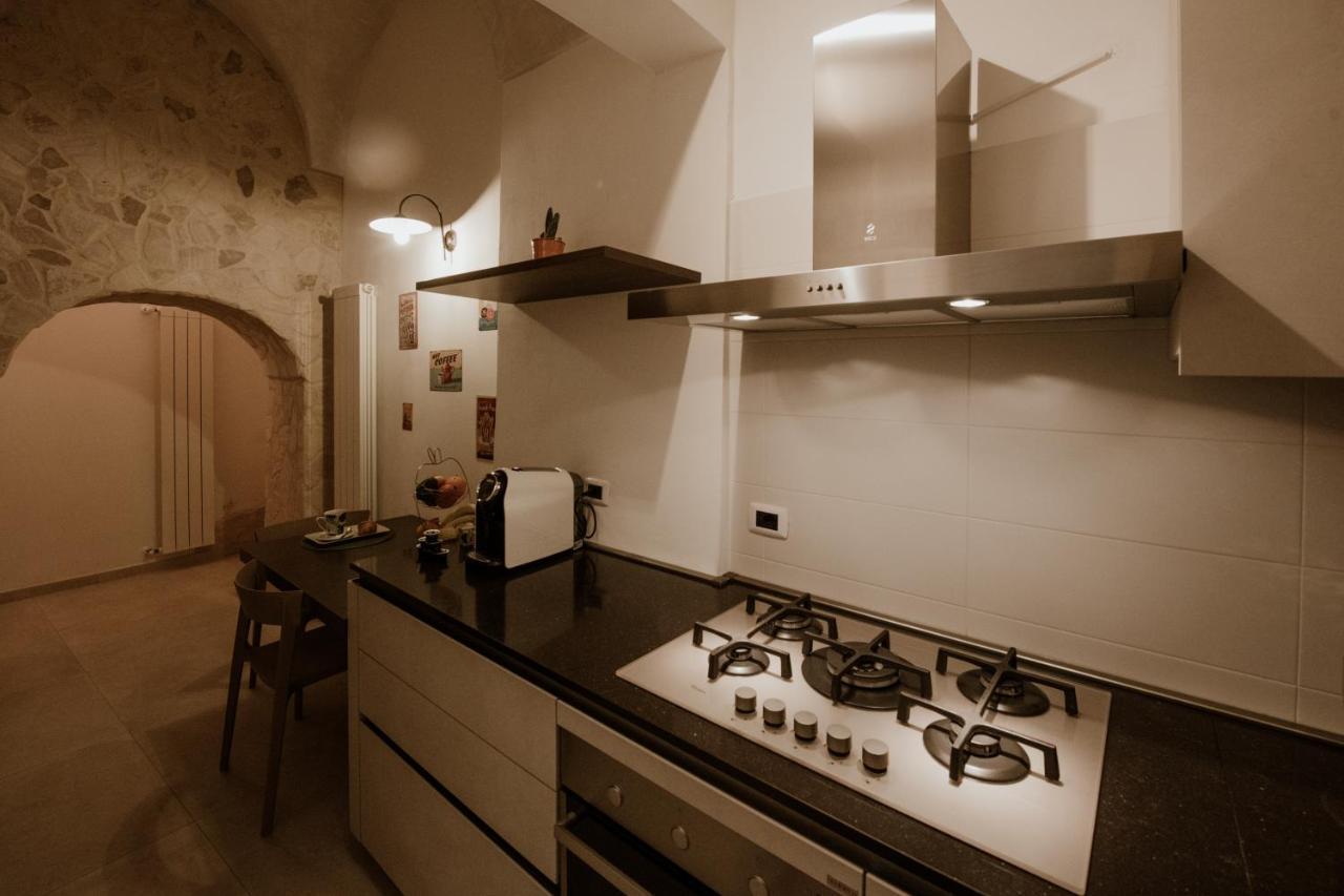 Pacuvius Home Suite B&B Бриндизи Экстерьер фото